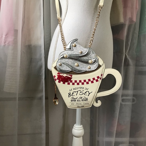 🎀HP🎀☕️ Betsey Johnson “Le Bistro” Latte Bag☕️ - Picture 2 of 5